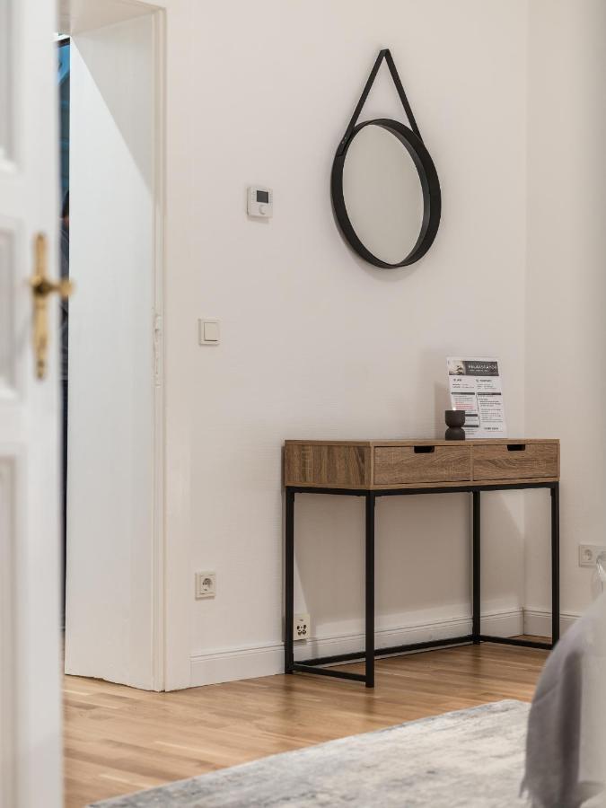 Hochwertige Altbauwohnung Im Modernen Stil In Wiesbaden - Kueche - Terrasse - Wlan - Zentral Eksteriør bilde